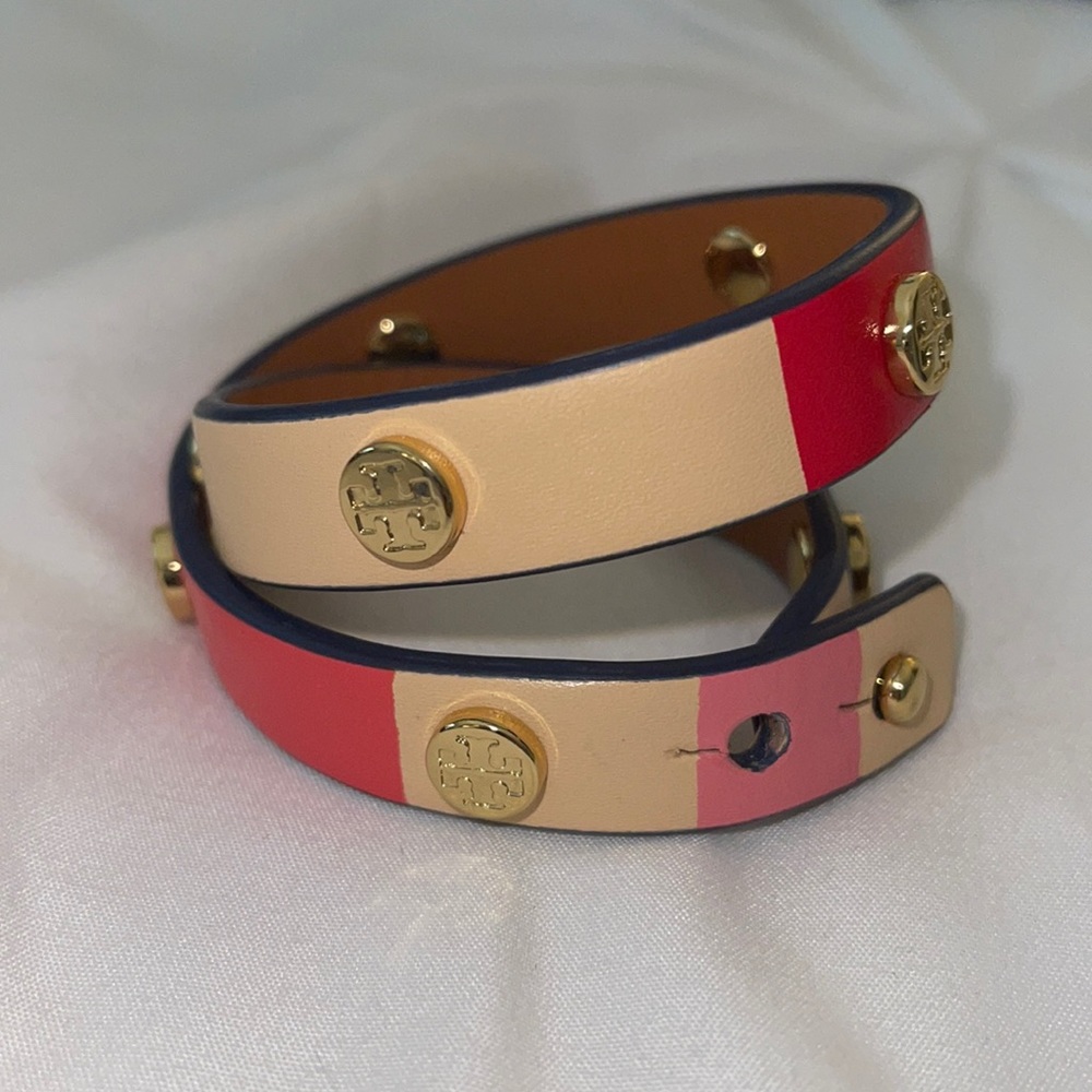 tory burch double-wrap logo stud bracelet, new.
